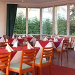 Hotel Elbotel By Centro 3*
