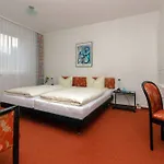 Elbotel By Centro 3*