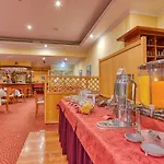 Hotel Elbotel By Centro 3*