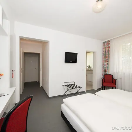 Hotell Elbotel By Centro Rostock