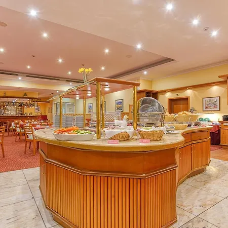 Hotel Elbotel By Centro Rostock