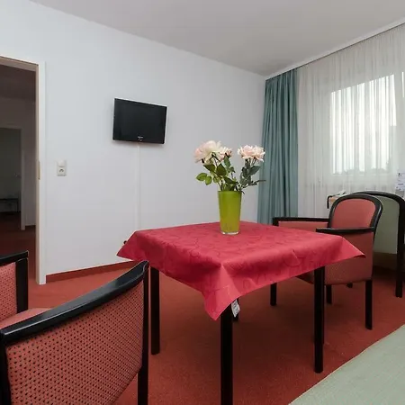 Elbotel By Centro Hotell 3*