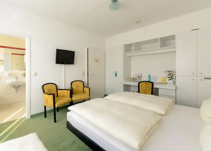 Hotel Elbotel By Centro Rostock